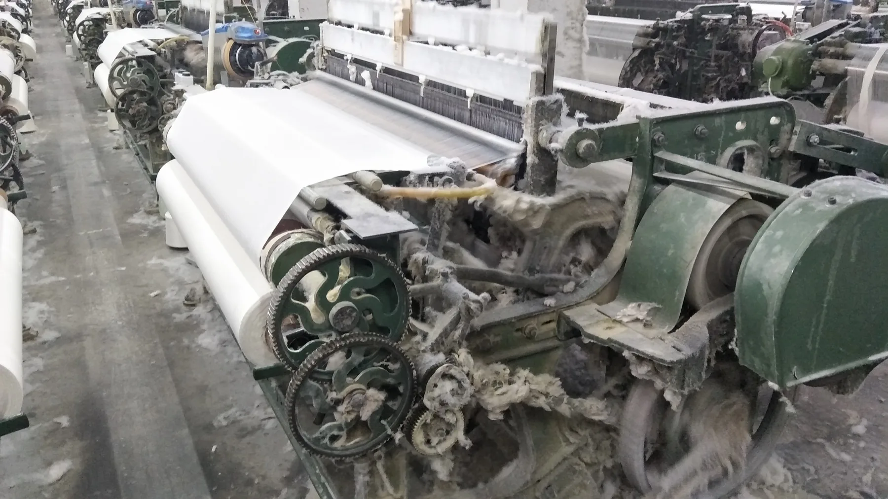 MG768 take-up system side view