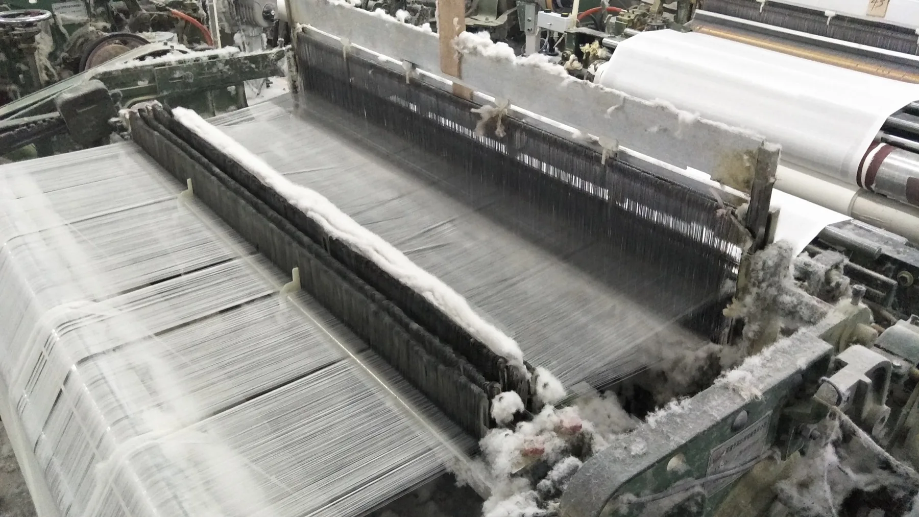MG768 fabric forming and weft insertion area
